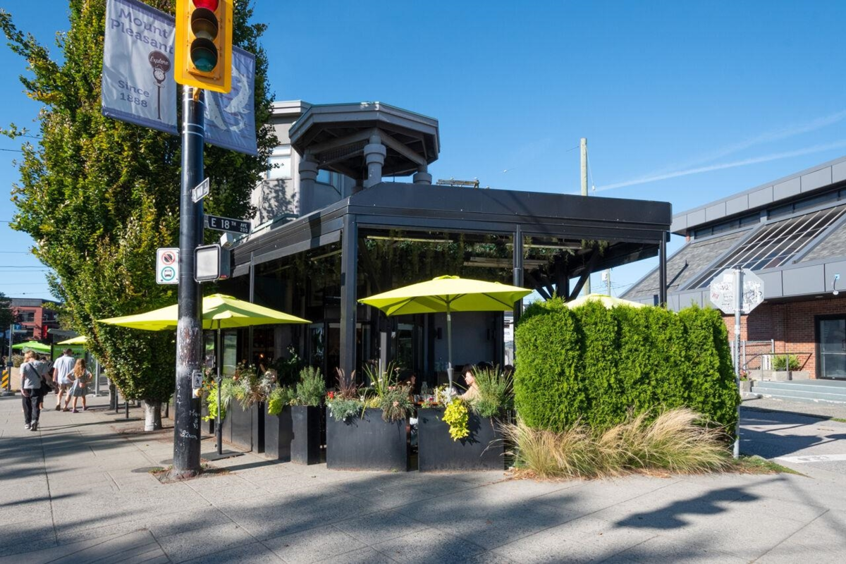 Bedroom 2 Photo of 203 3368 Main Street, Vancouver, BC