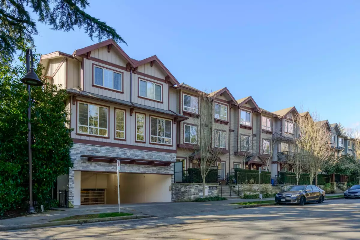 Entry Foyer Photo of 33 433 Seymour River Place, North Vancouver, BC
