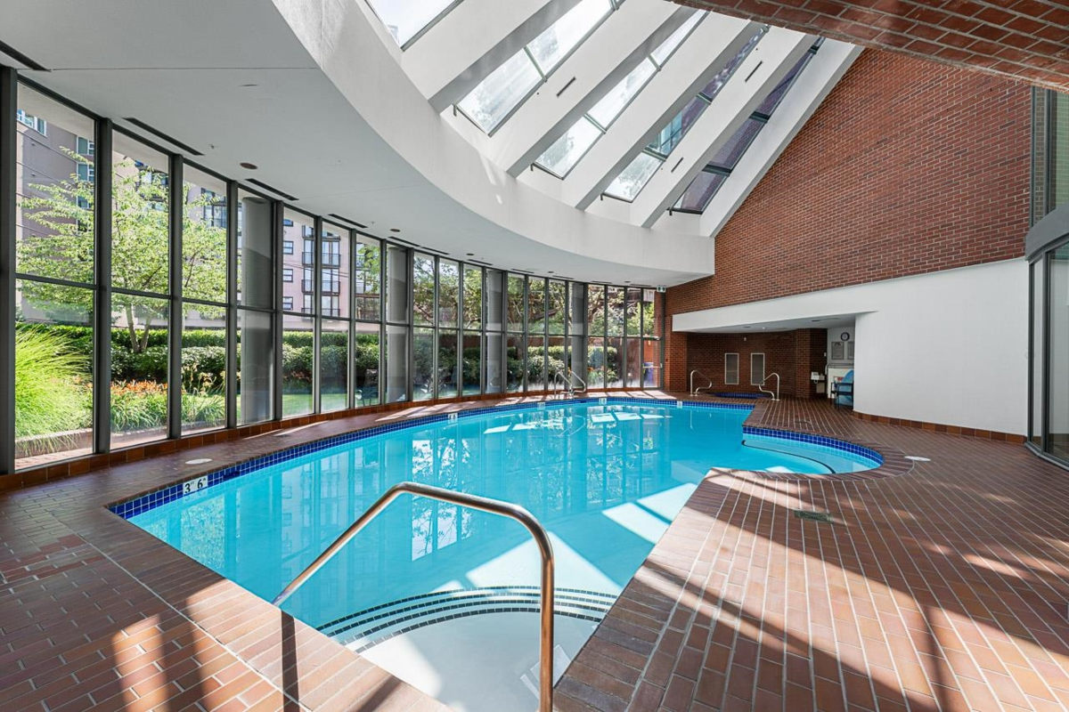 Aerial View of 1001 1888 Alberni Street, Vancouver, BC