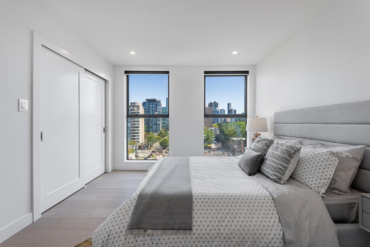 Garage Interior Photo of 1001 1888 Alberni Street, Vancouver, BC