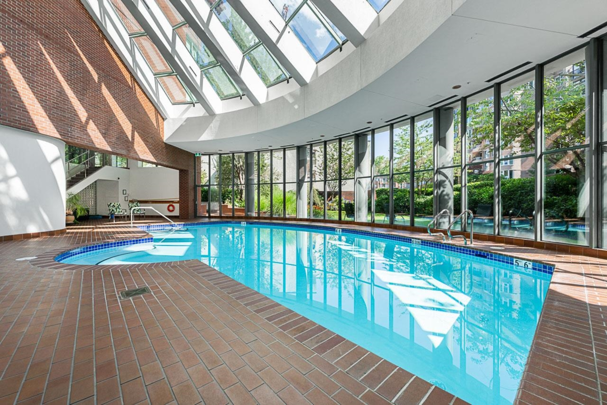 Neighborhood Park Photo Near 1001 1888 Alberni Street, Vancouver, BC