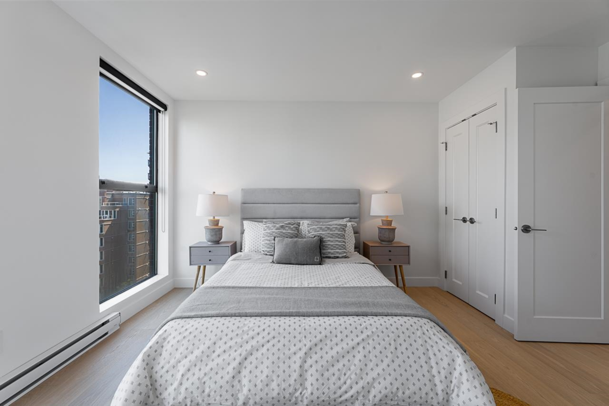 Outdoor Patio Photo of 1001 1888 Alberni Street, Vancouver, BC