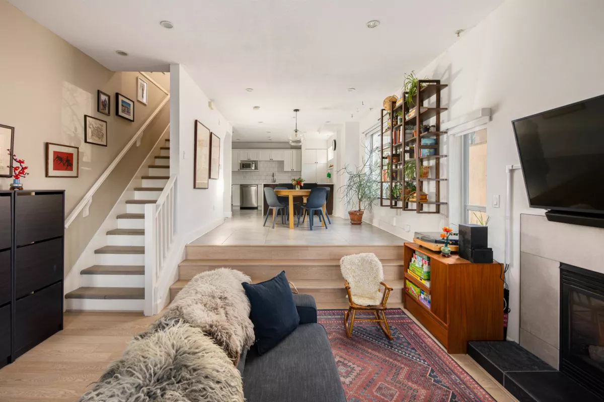 Dining Area Photo of 1732 E Georgia Street, Vancouver, BC