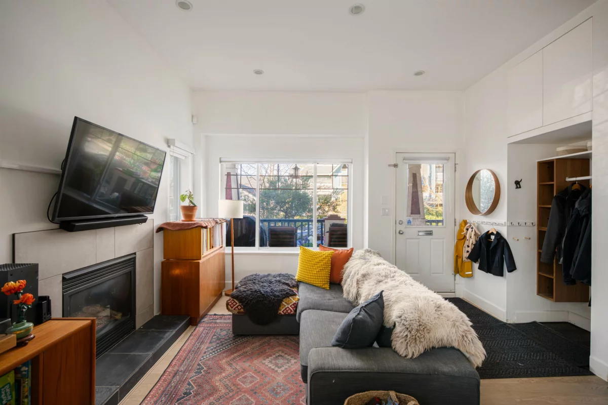 Family Room Photo of 1732 E Georgia Street, Vancouver, BC