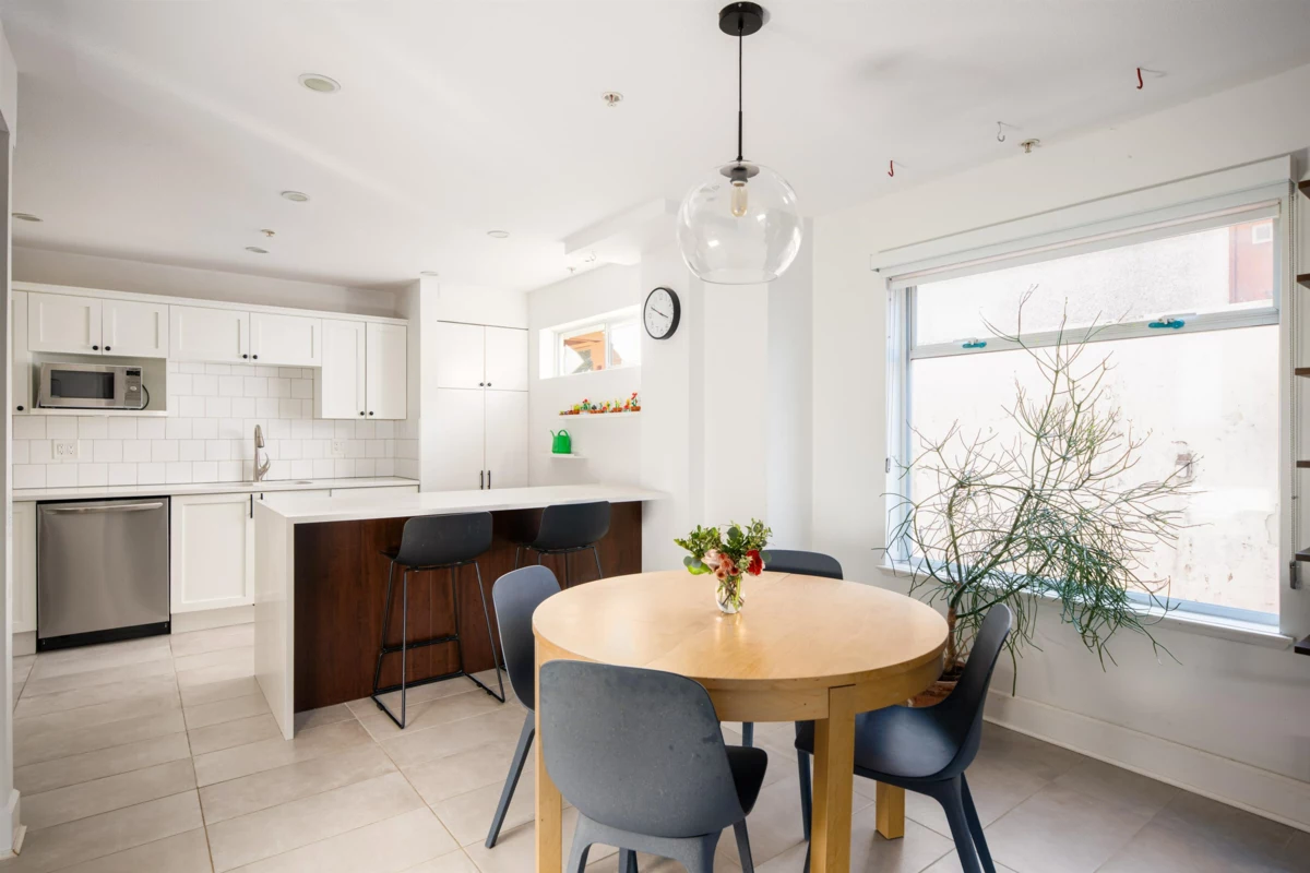 Kitchen Island Photo of 1732 E Georgia Street, Vancouver, BC