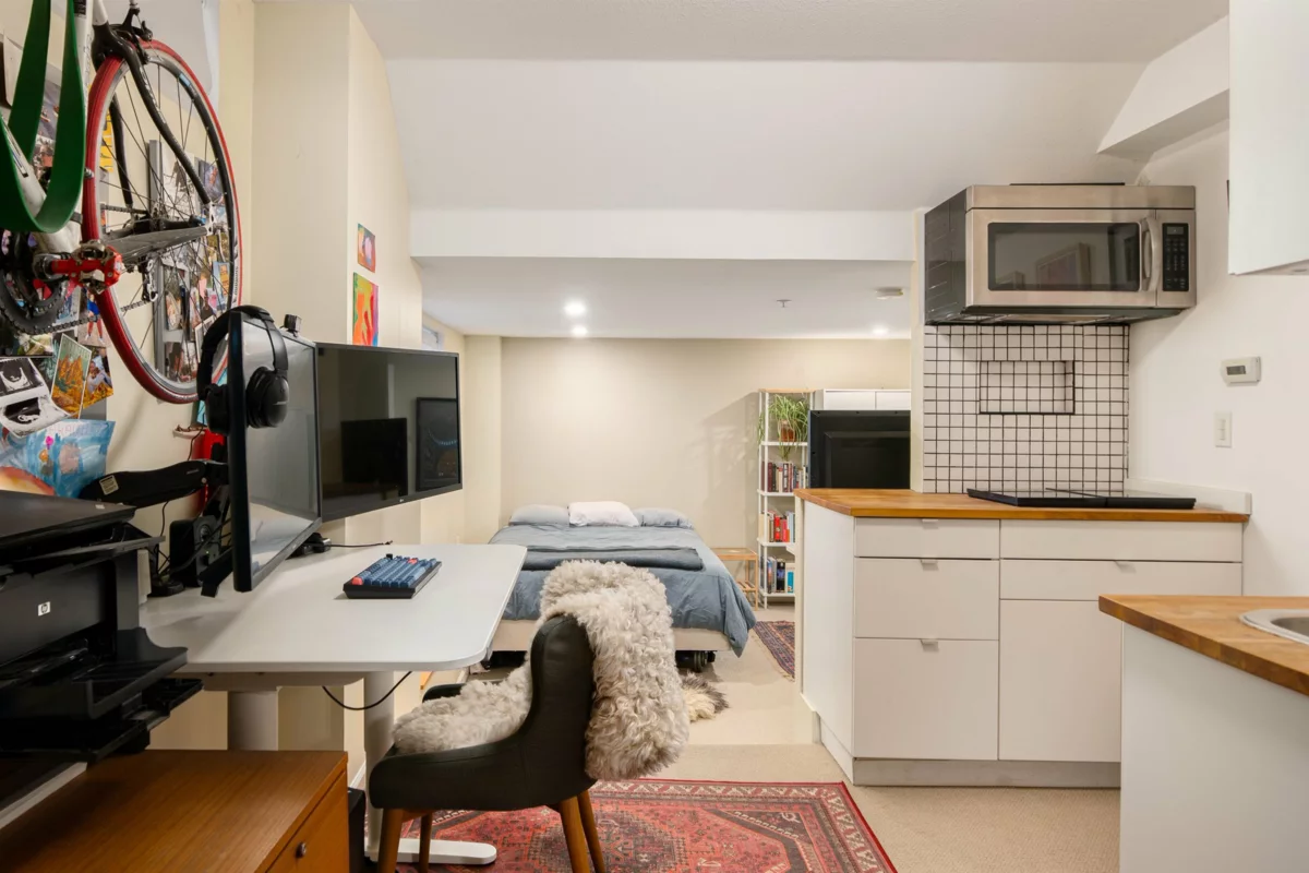 Powder Room Photo of 1732 E Georgia Street, Vancouver, BC