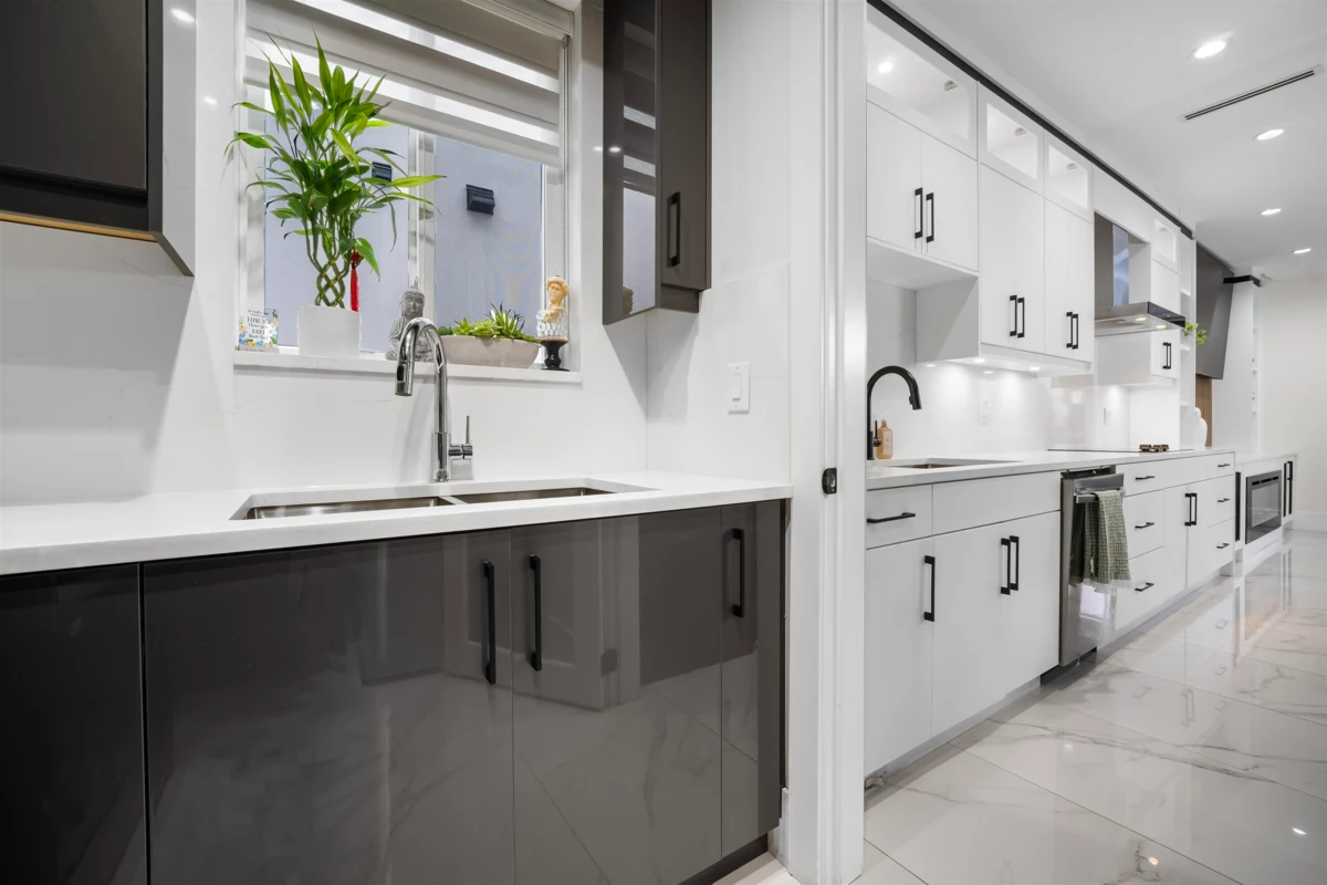 Breakfast Nook Photo of 11693 95a Avenue, Delta, BC