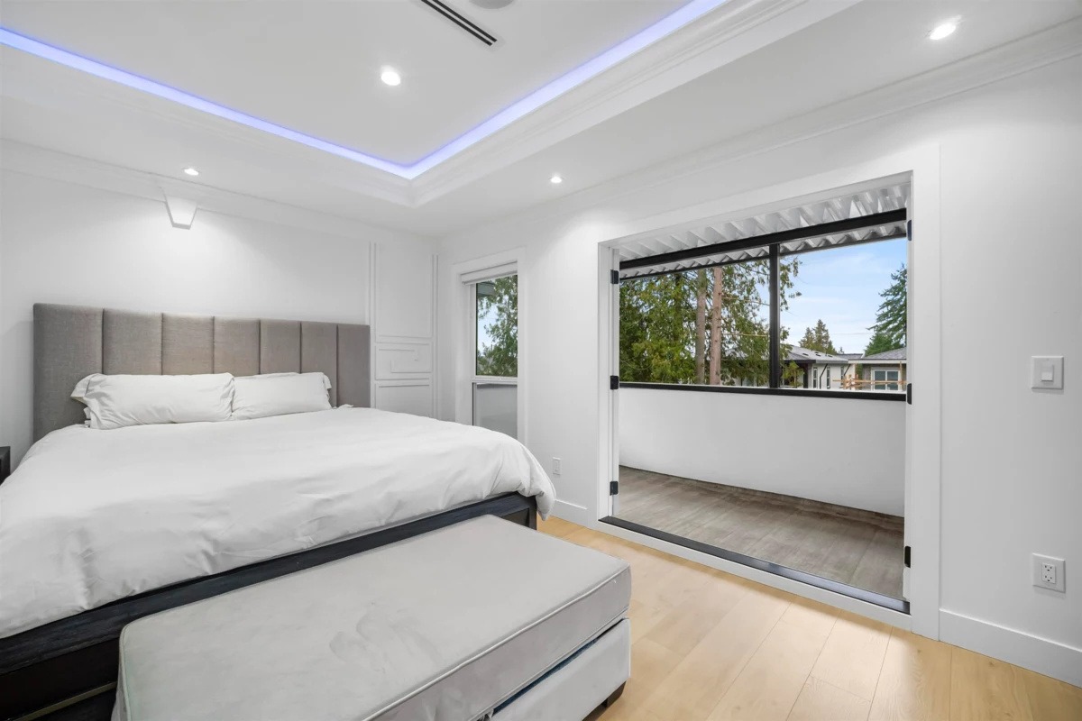 Staircase Photo of 11693 95a Avenue, Delta, BC