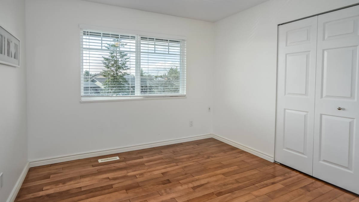 Entry Foyer Photo of 20949 52 Avenue, Langley, BC