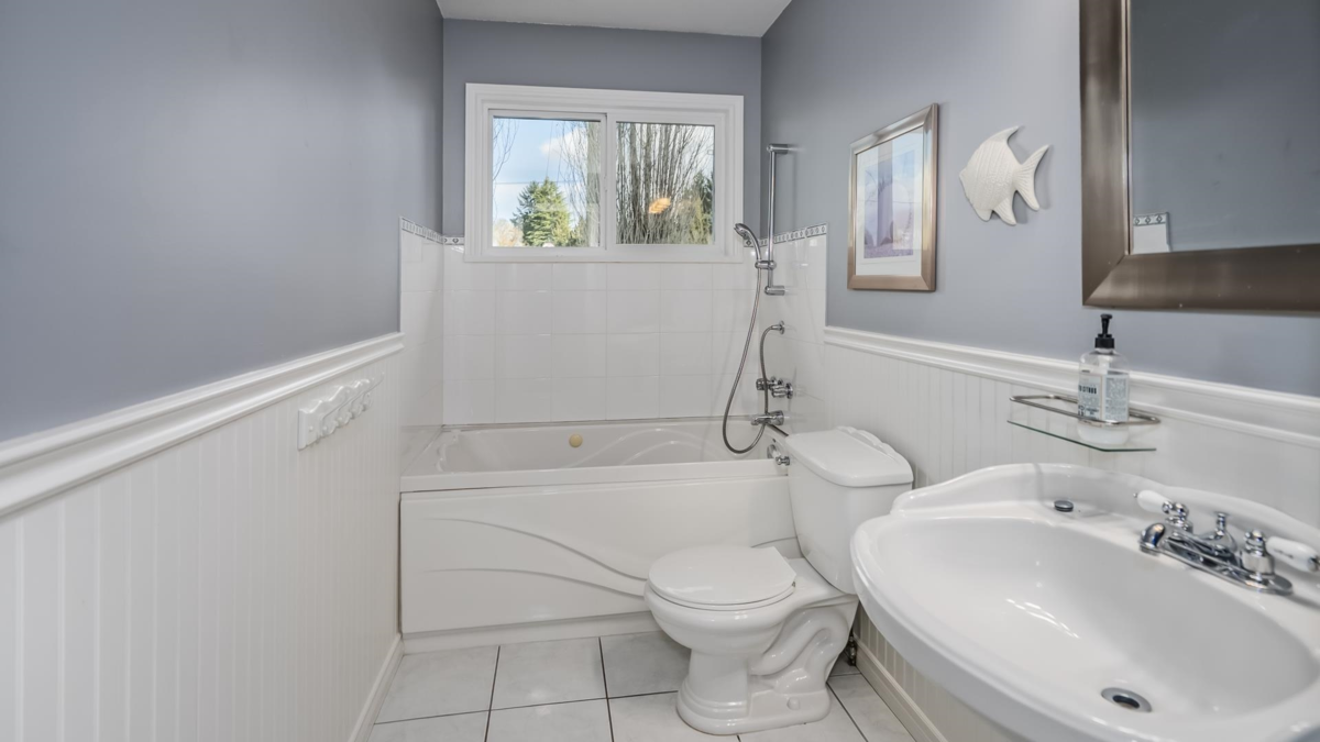 Mudroom Photo of 20949 52 Avenue, Langley, BC