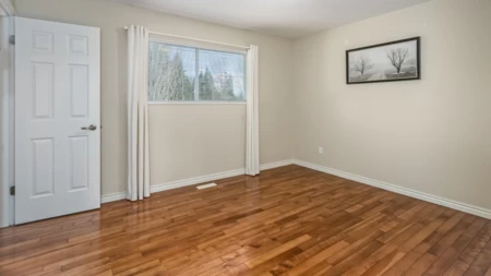 Guest Bathroom Photo of 20949 52 Avenue, Langley, BC