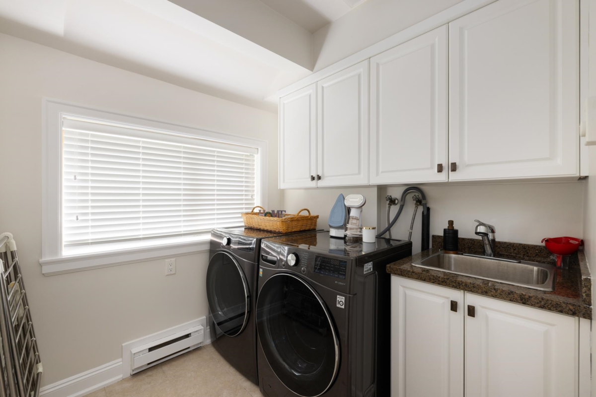 Neighborhood Park Photo Near 4050 St. Pauls Avenue, North Vancouver, BC