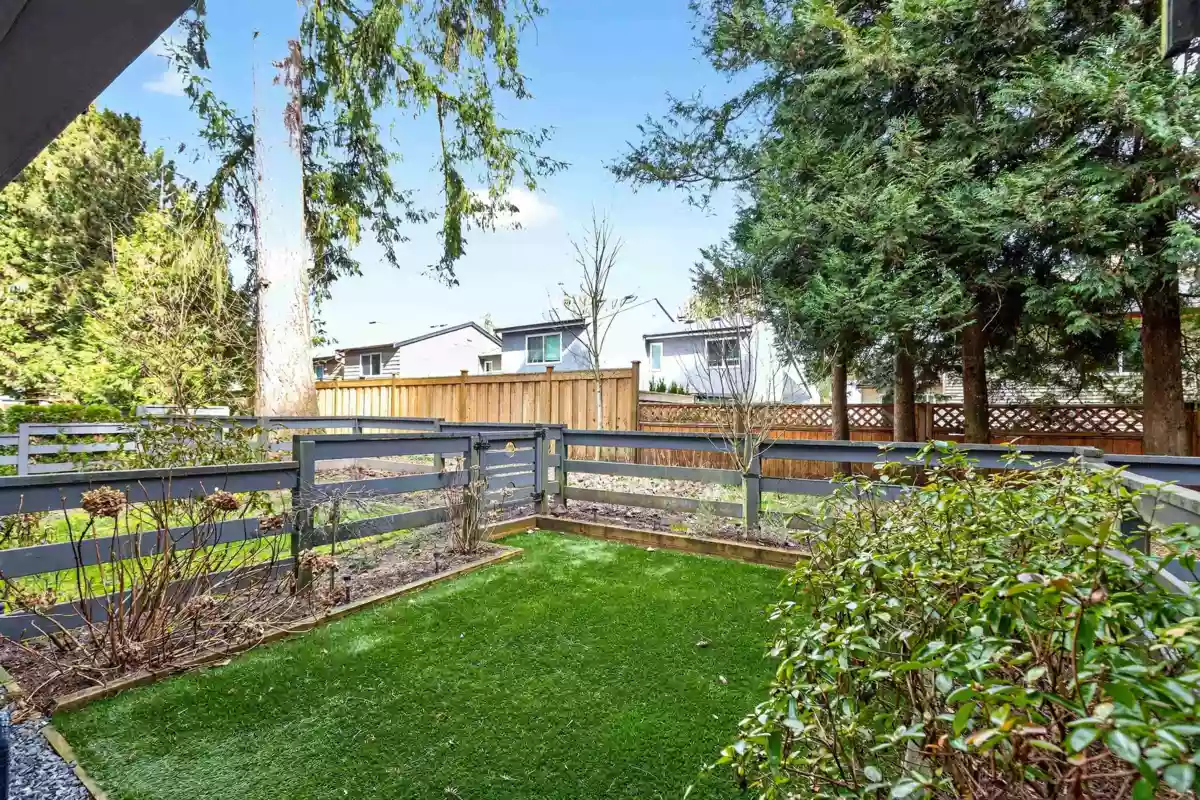 Mudroom Photo of 7 19696 Hammond Road, Pitt Meadows, BC