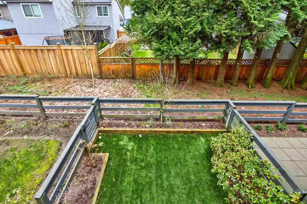 Staircase Photo of 7 19696 Hammond Road, Pitt Meadows, BC