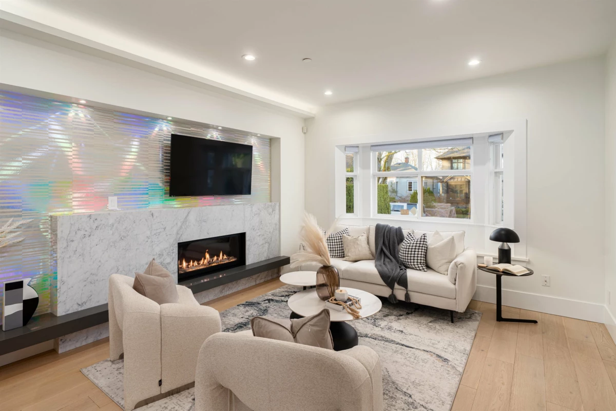 Family Room Photo of 4068 W 15th Avenue, Vancouver, BC