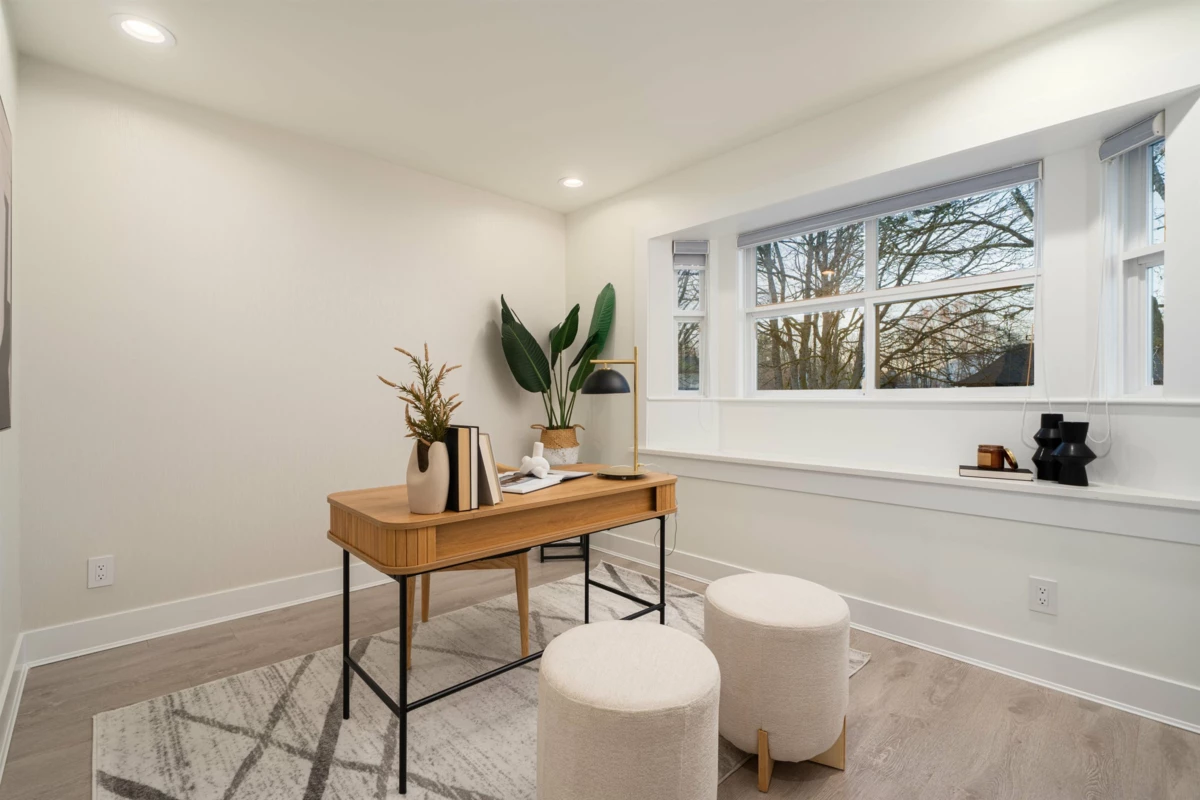 Laundry Room Photo of 4068 W 15th Avenue, Vancouver, BC