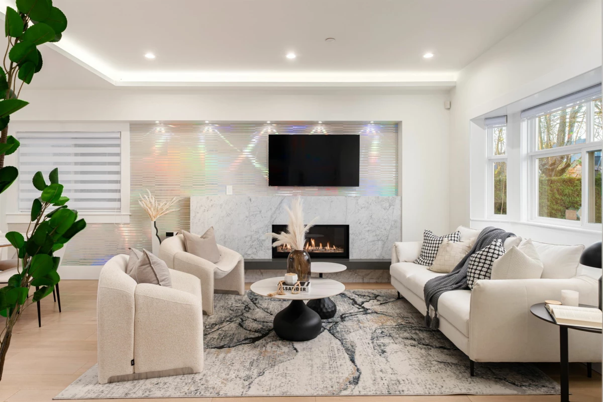 Living Room Photo of 4068 W 15th Avenue, Vancouver, BC