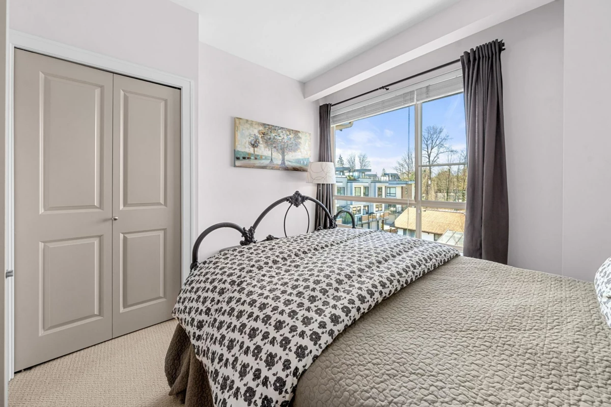 Garage Interior Photo of 5 897 Premier Street, North Vancouver, BC