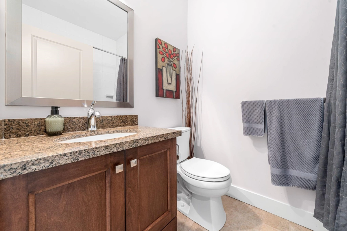 Outdoor Patio Photo of 5 897 Premier Street, North Vancouver, BC