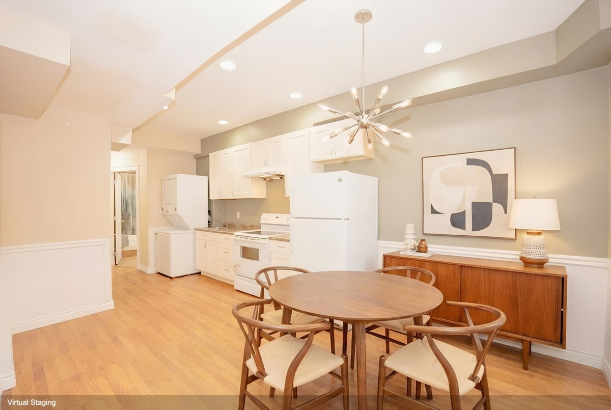 Kitchen Photo of 10460 Slatford Street, Maple Ridge, BC
