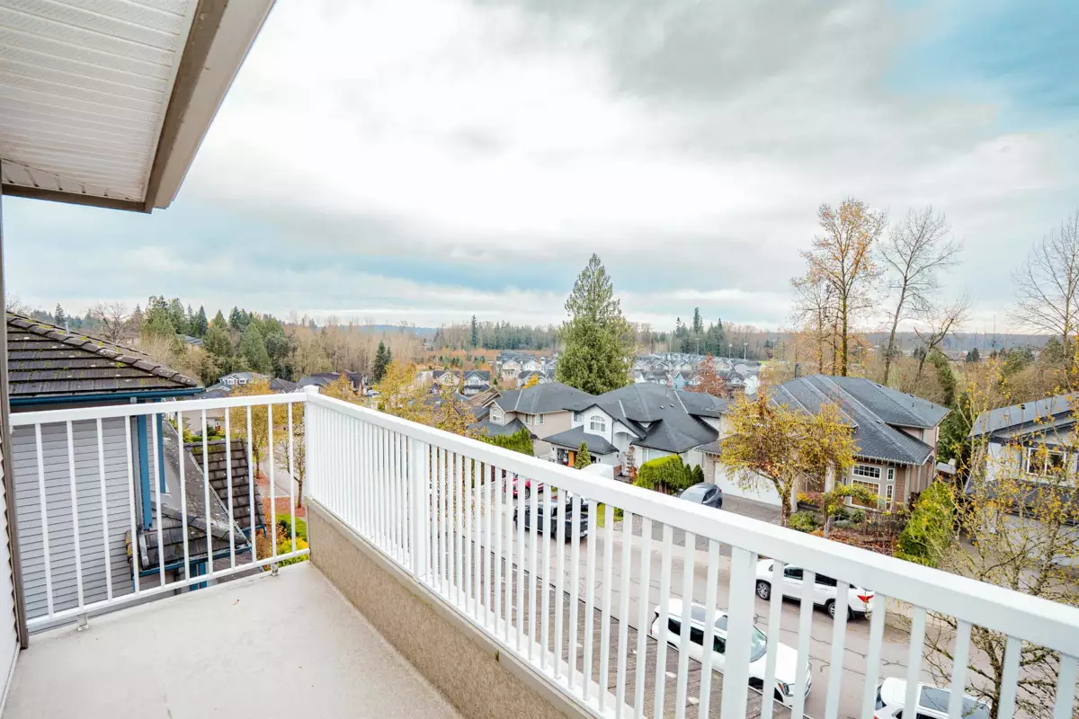 Office / Den Photo of 10460 Slatford Street, Maple Ridge, BC