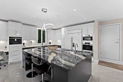 Primary Bedroom Photo of 1130 Eyremount Drive, West Vancouver, BC