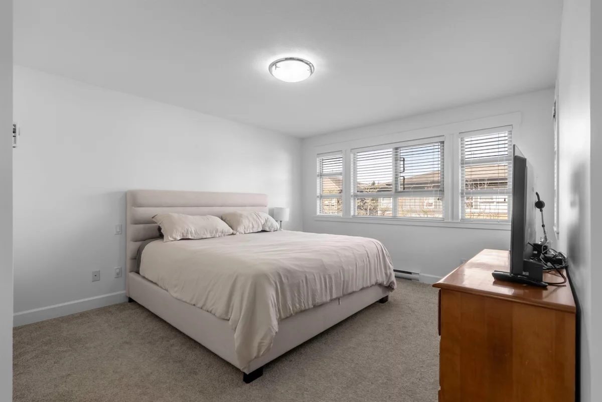 Bedroom 3 Photo of 30 6300 Birch Street, Richmond, BC