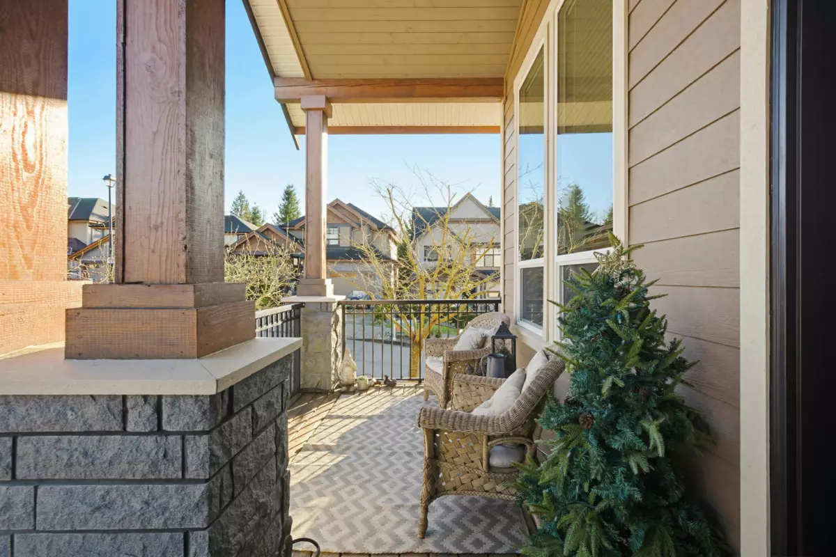 Dining Area Photo of 10031 247b Street, Maple Ridge, BC
