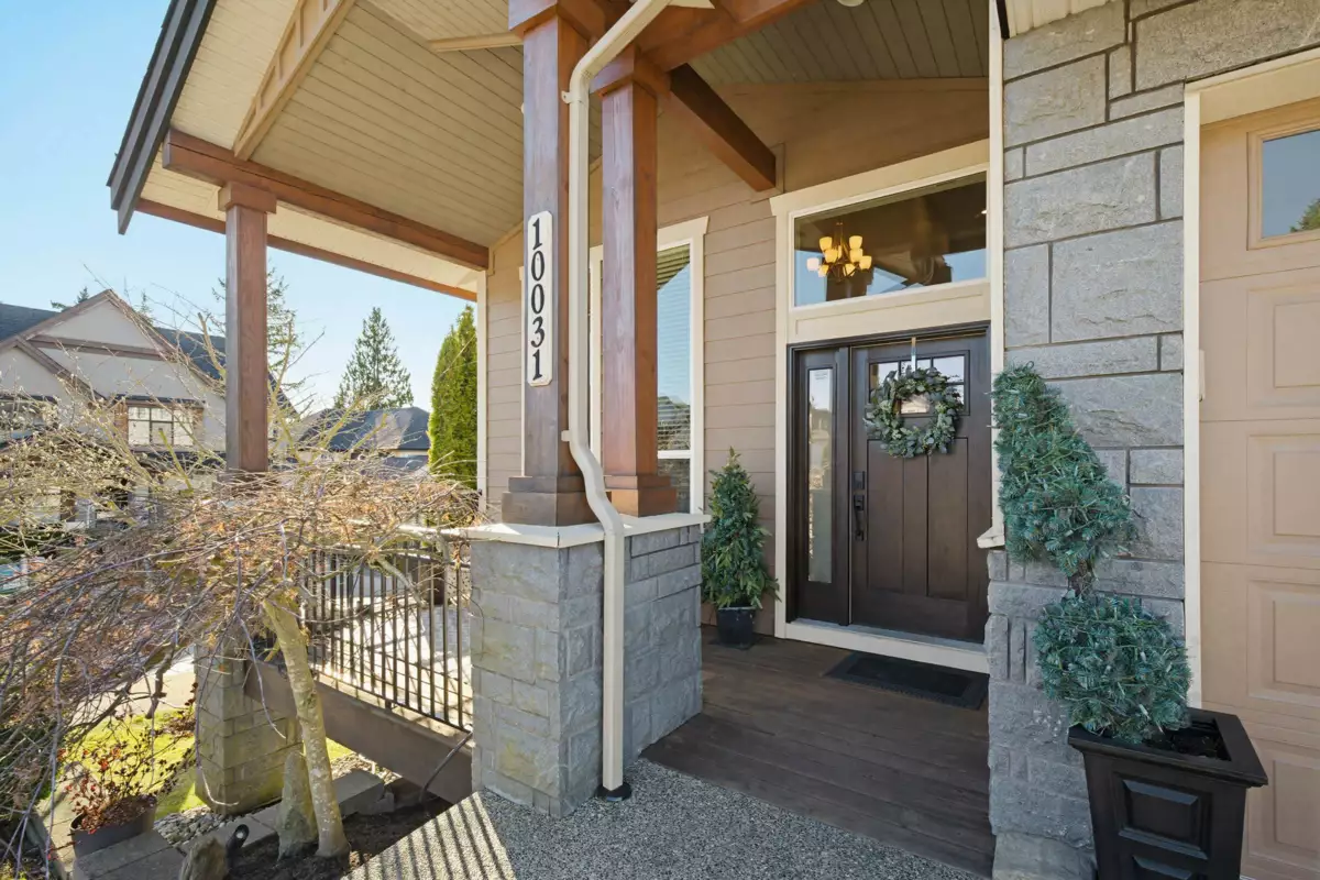 Family Room Photo of 10031 247b Street, Maple Ridge, BC