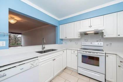 Breakfast Nook Photo of 211 2101 Mcmullen Avenue, Vancouver, BC
