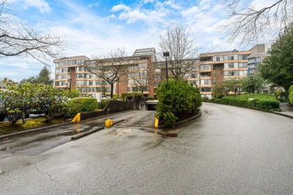 211 2101 Mcmullen Avenue, Vancouver, BC, Vancouver — Apartment/Condo for sale