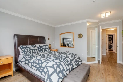 Mudroom Photo of 8 1169 Vidal Street, White Rock, BC