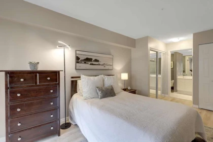 Office / Den Photo of 208 1576 Merklin Street, White Rock, BC