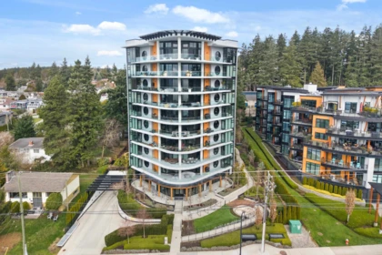 602 14825 Thrift Avenue, White Rock, BC, White Rock — Apartment/Condo for sale