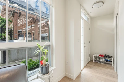 Powder Room Photo of 7903 Oak Street, Vancouver, BC