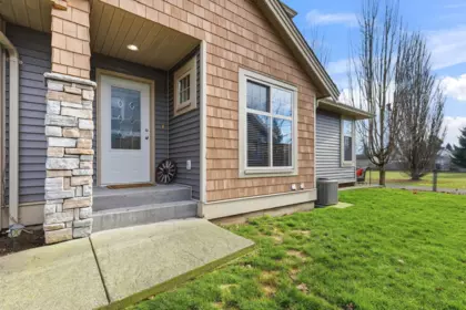 4 46150 Riverside Drive, Chilliwack, BC, Chilliwack — Townhouse for sale