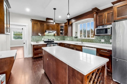 Office / Den Photo of 14906 92 Avenue, Surrey, BC