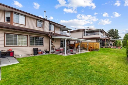Garden / Landscaping Photo of 31 32659 George Ferguson Way, Abbotsford, BC