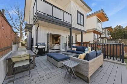 Hot Tub / Spa Photo of 212 E 18th Street, North Vancouver, BC
