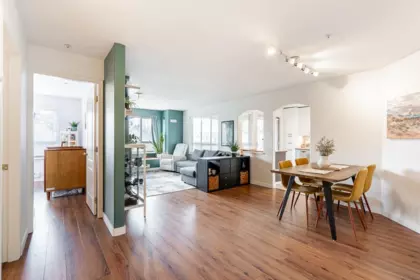 312 6745 Station Hill Court, Burnaby, BC, Burnaby — Apartment/Condo for sale