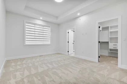 Entry Foyer Photo of 32504 Higginbottom Court, Mission, BC
