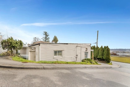 Fitness Center Photo Near 2141 Marine Way, New Westminster, BC