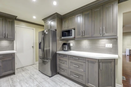 Kitchen Island Photo of 6653 130a Street, Surrey, BC