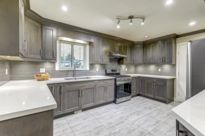 Kitchen Photo of 6653 130a Street, Surrey, BC