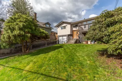 33457 2nd Avenue, Mission, BC, Mission — Single Family Residence for sale