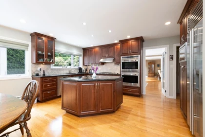 Breakfast Nook Photo of 6350 Buckingham Drive, Burnaby, BC