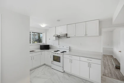 Basement Recreation Room Photo of 1106 Duthie Avenue, Burnaby, BC
