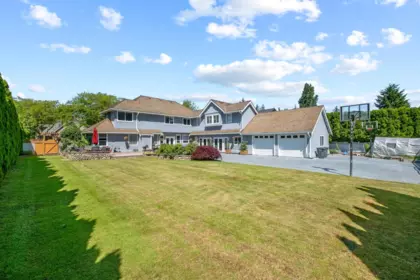 Hot Tub / Spa Photo of 2620 139a Street, Surrey, BC