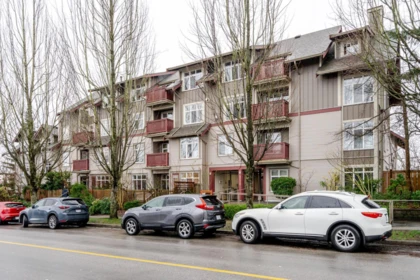 304 4272 Albert Street, Burnaby, BC, Burnaby — Apartment/Condo for sale