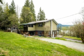 5930 Shoal Way, Sechelt, BC